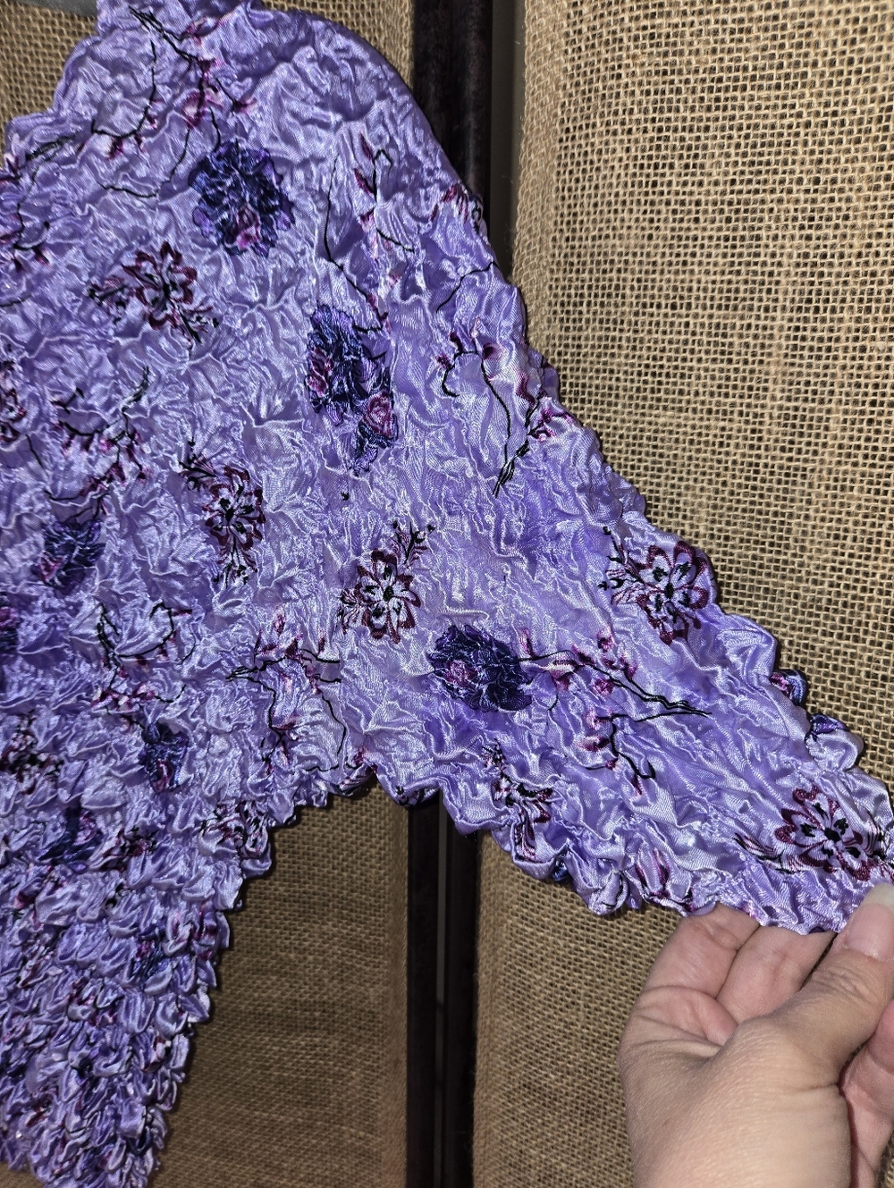 Vintage Y2K 2000s Lavender Floral Popcorn Bubble Stretchy Short Sleeve Top - Picture 2 of 8